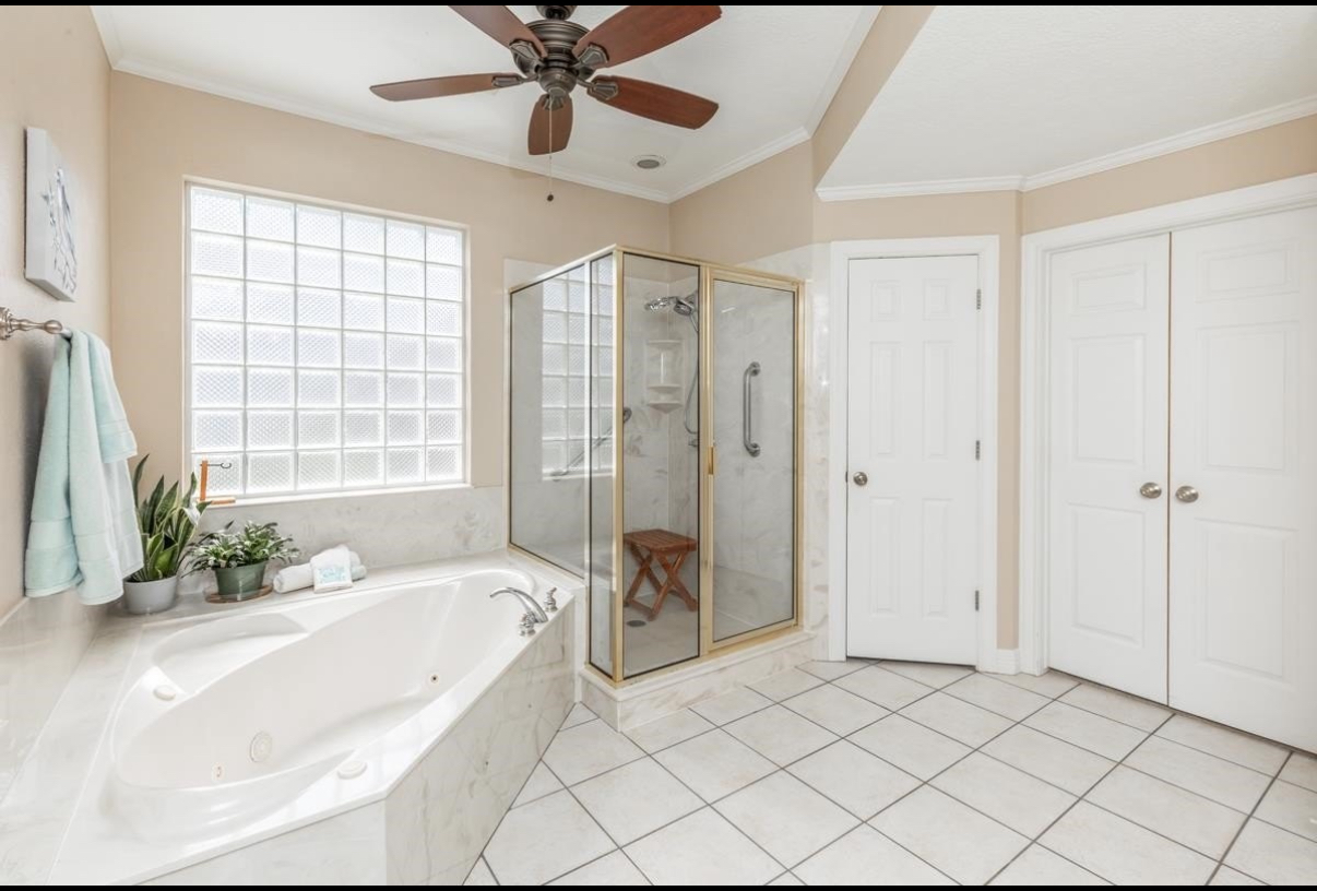 Primary Bathroom Before